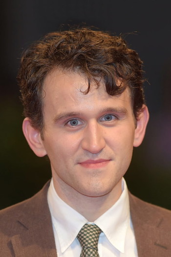 Фото актора Harry Melling