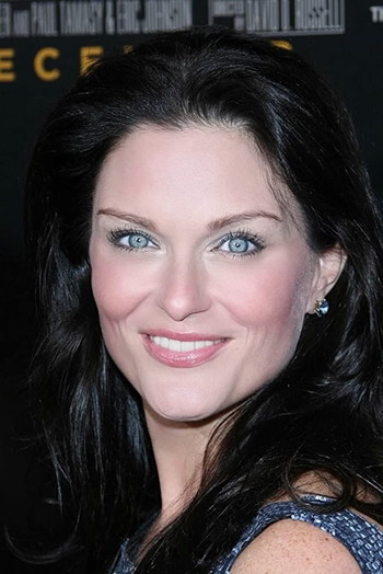 Photo of actress Erica McDermott