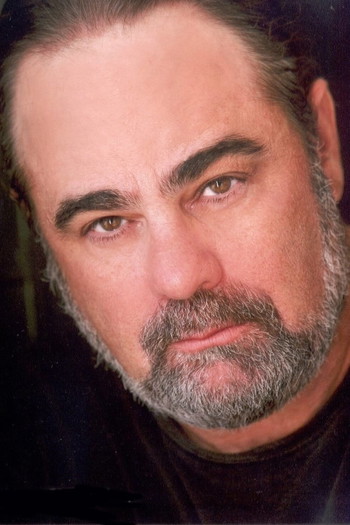 Photo of actor Duane Whitaker