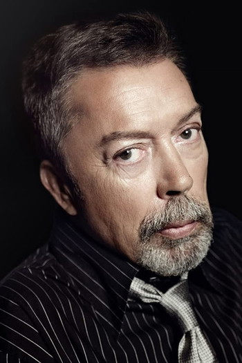 Photo of actor Tim Curry