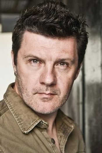 Photo of actor Colin Paradine