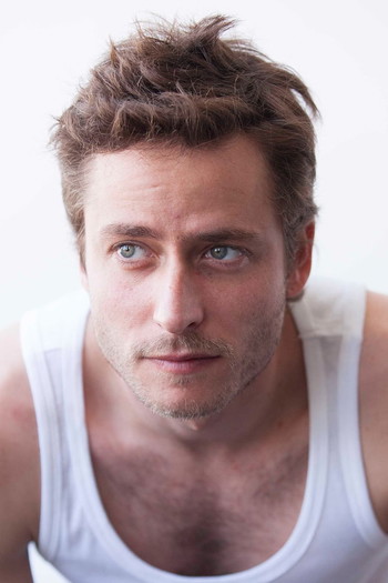 Photo of actor Michael Aloni