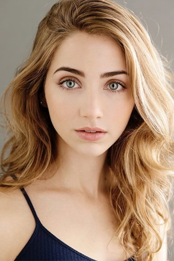 Photo of actress Emily Rudd