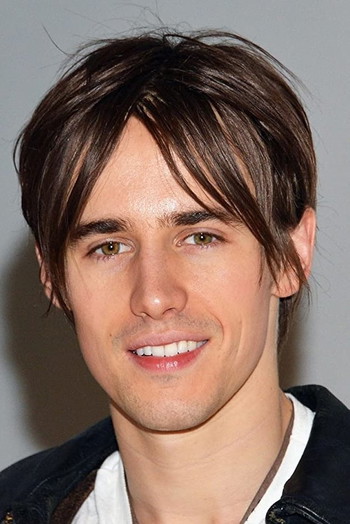 Photo of actor Reeve Carney