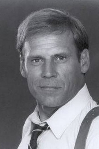 Photo of actor Don Stroud