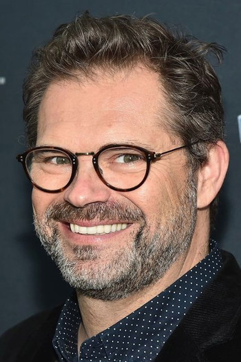 Photo of actor Dana Gould