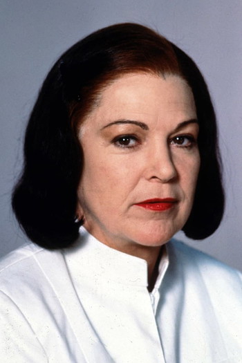 Photo of actress Annie Ross