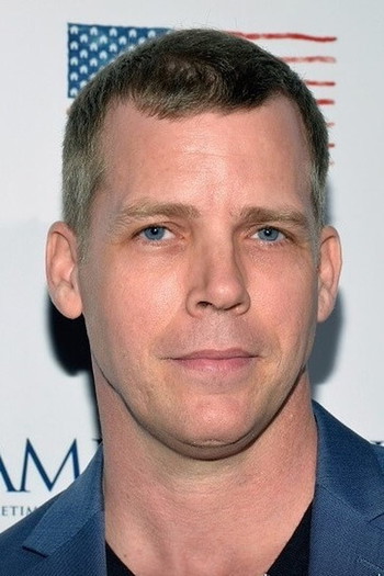 Photo of actor Tim Griffin