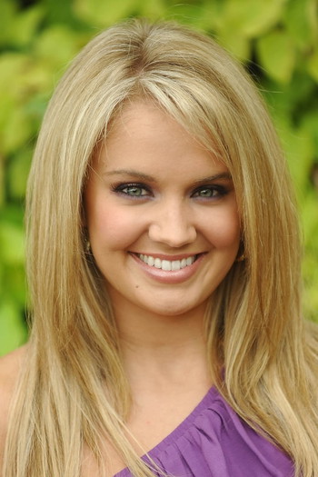 Фото актрисы Tiffany Thornton