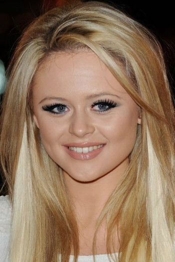 Фото акторки Emily Atack