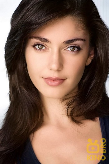 Photo of actress Emilia Ares