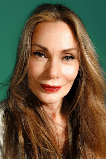 Photo of actress Virginia Hey