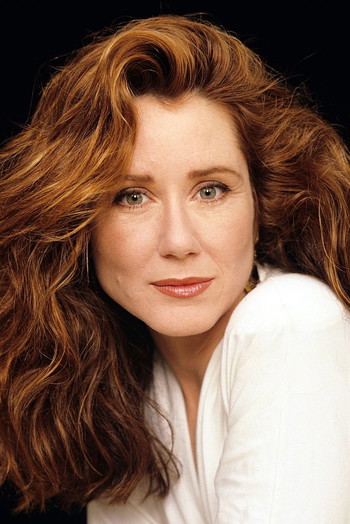 Photo of actress Mary McDonnell