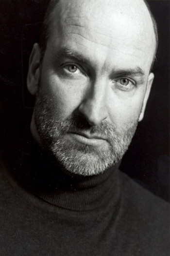 Photo of actor James Kidnie