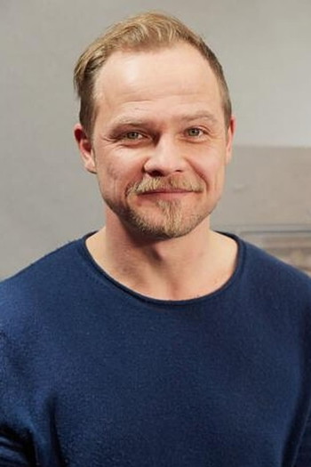 Photo of actor Matthias Koeberlin