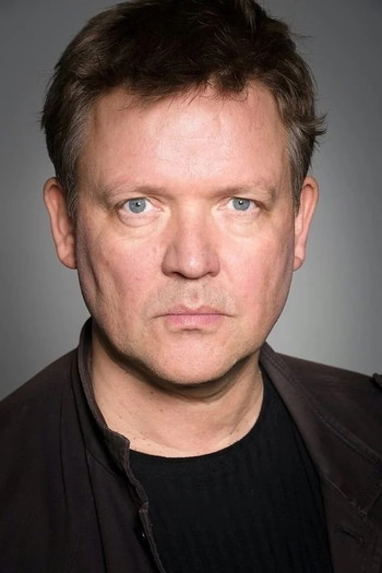 Photo of actor Justus von Dohnányi