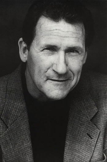 Photo of actor Art LaFleur