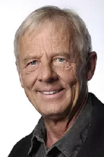 Photo of actor Rolf Becker