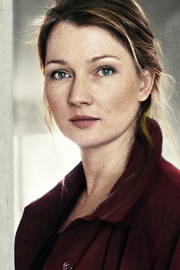 Photo of actress Katja Studt