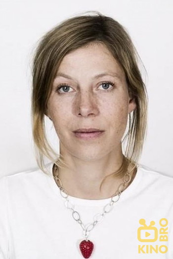 Photo of actress Jule Böwe