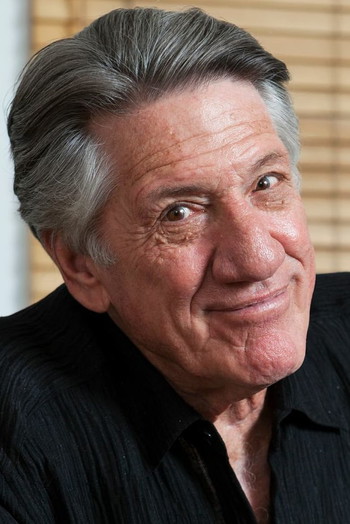 Photo of actor Stephen Macht