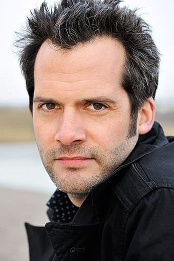 Photo of actor Martin Rapold