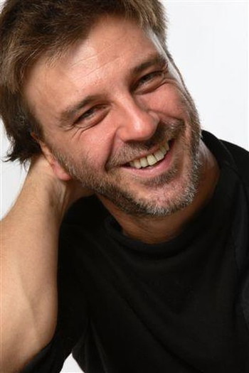 Photo of actor Armando del Río