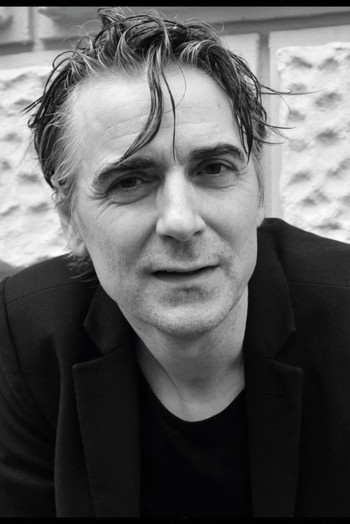 Photo of actor Jens Harzer