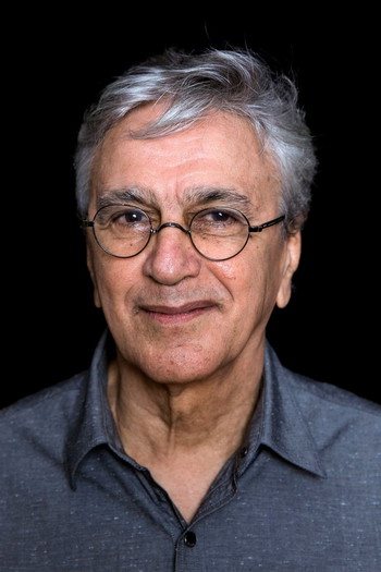 Photo of actor Caetano Veloso