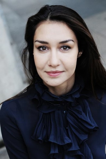 Photo of actor Angelina Noa