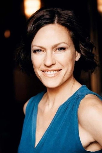 Photo of actress Nina Kronjäger