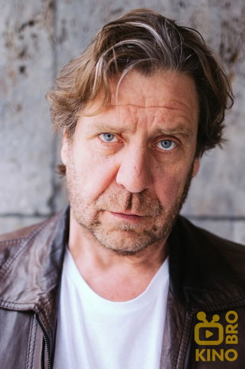 Photo of actor Uwe Rohde