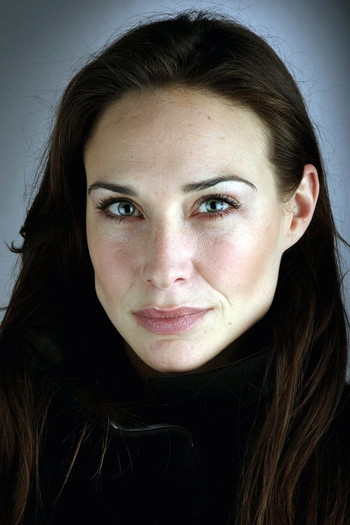 Photo of actress Claire Forlani