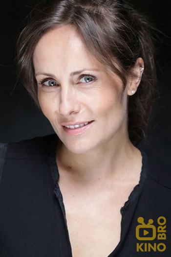 Photo of actress Elisabeth Duda