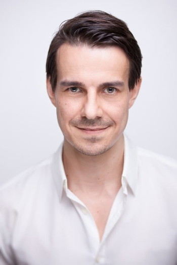 Photo of actor Philipp Baltus