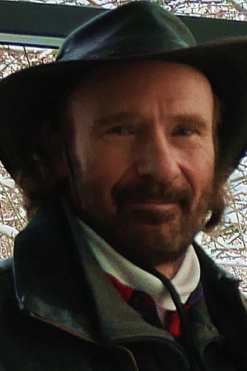 Photo of actor Henry Buchmann