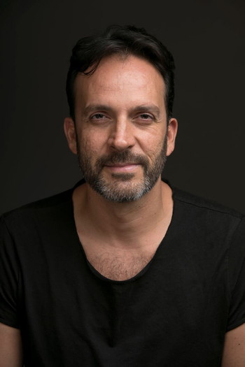 Photo of actor Antonio de la Vega