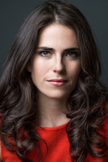 Фото акторки Karla Souza