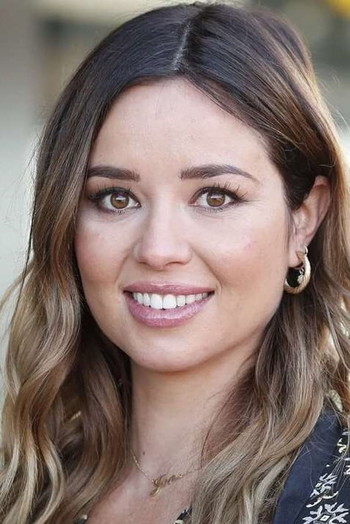 Photo of actress Dafne Fernández