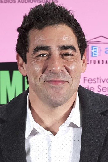 Photo of actor Pablo Chiapella