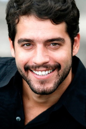 Photo of actor Guilherme Winter