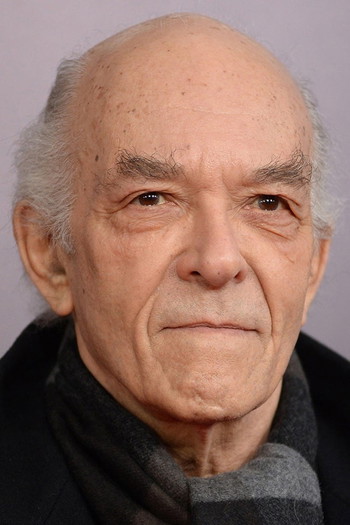 Photo of actor Mark Margolis