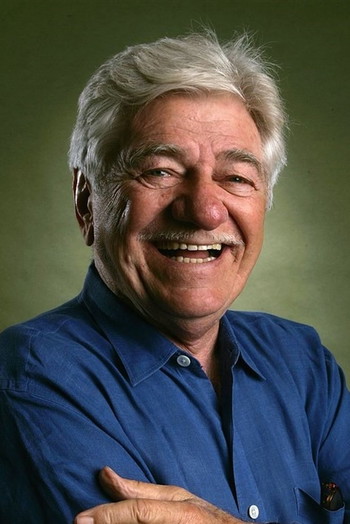 Photo of actor Seymour Cassel