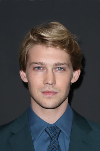 Фото актёра Joe Alwyn