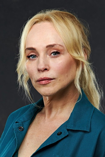 Photo of actress Susie Porter