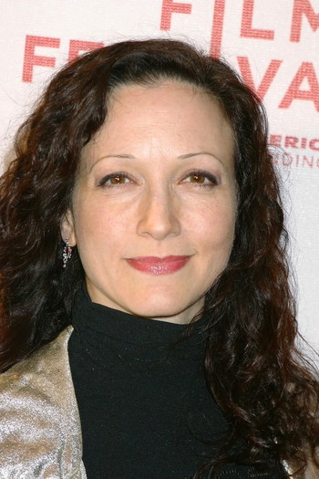 Photo of actress Bebe Neuwirth