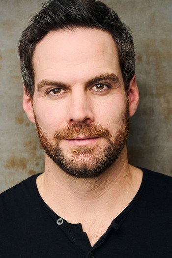 Photo of actor Brent Bailey