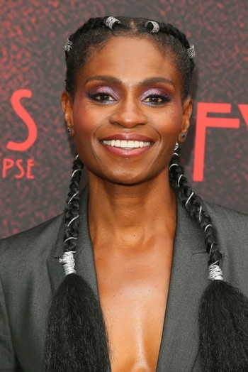 Photo of actress Adina Porter