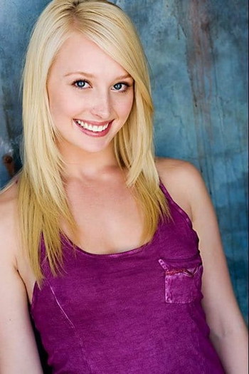 Photo of actress Kayla Jenee Radomski