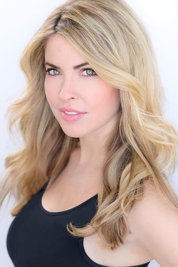 Photo of actress Nicole Andrews